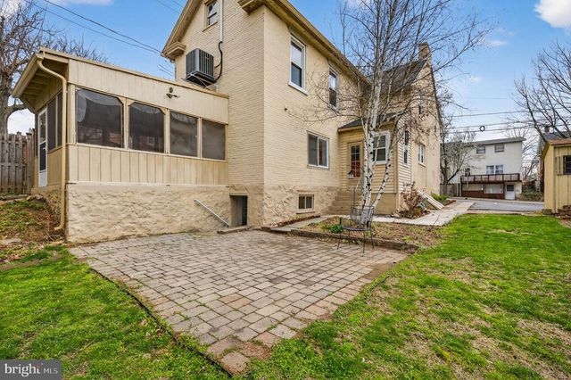 945 MAIN ST, Bethlehem, PA 18018
