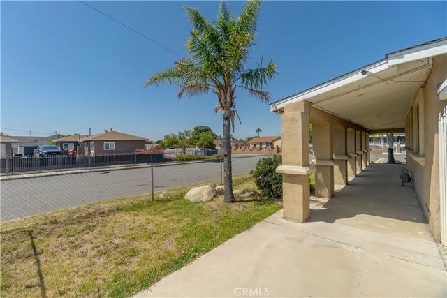 14888 Ivy Avenue, Fontana, CA 92335