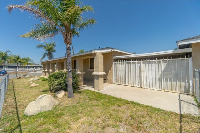 14888 Ivy Avenue, Fontana, CA 92335