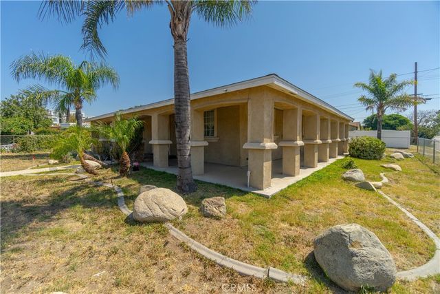 14888 Ivy Avenue, Fontana, CA 92335