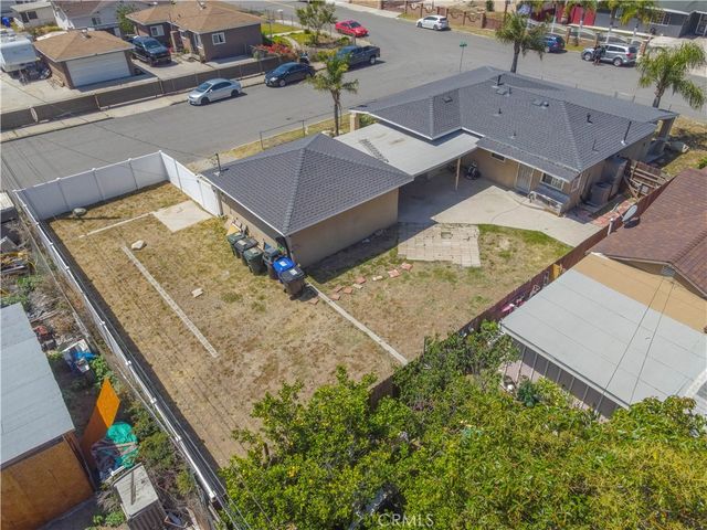 14888 Ivy Avenue, Fontana, CA 92335