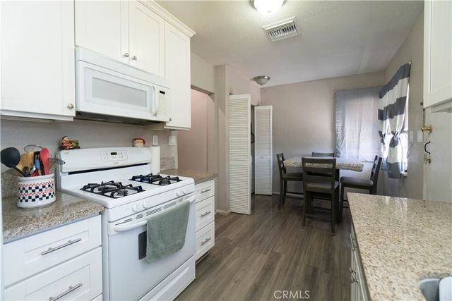 14888 Ivy Avenue, Fontana, CA 92335
