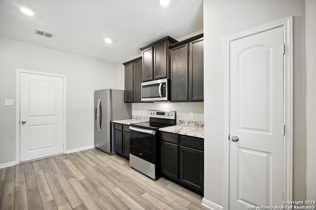 7949 Cactus Plum Drive, San Antonio, TX 78254