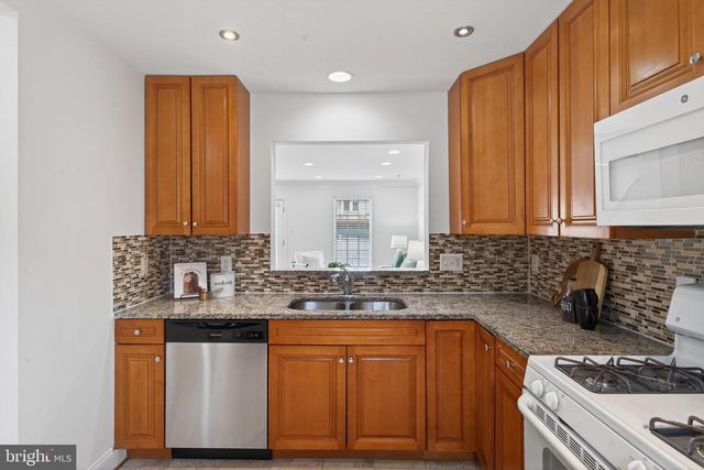 23616 PUBLIC HOUSE RD, Clarksburg, MD 20871