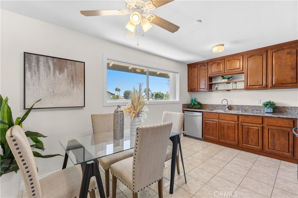 23282 Orange Avenue 6, Lake Forest, CA 92630 — photo 4