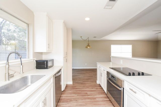 4606 Whispering Rock Lane, Spring, TX 77388