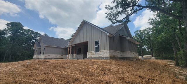 2708 Yorkshire Trail, Franklin, TX 77856