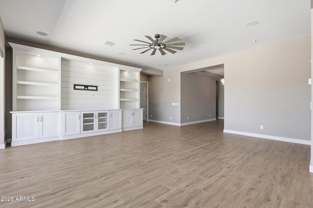 10363 E Topaz Avenue, Mesa, AZ 85212