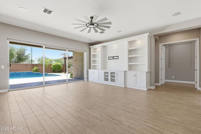 10363 E Topaz Avenue, Mesa, AZ 85212
