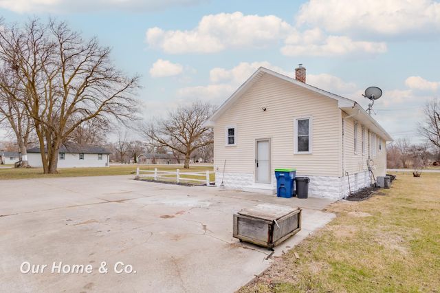 708 Sherman Road, Carrollton Twp, MI 48604