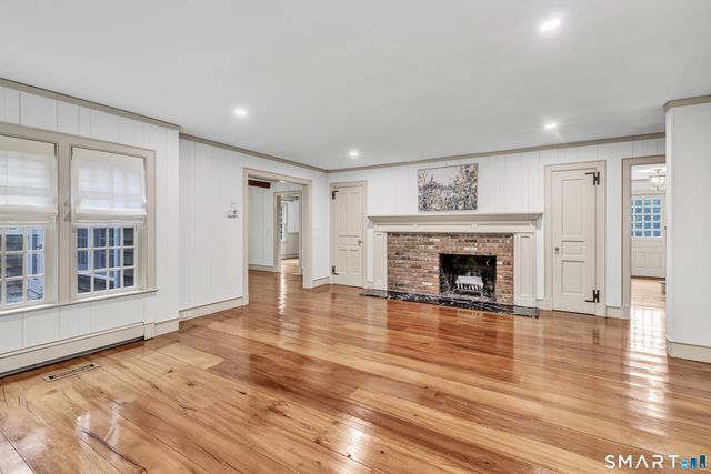 215 Cross Ridge Road, New Canaan, CT 06840
