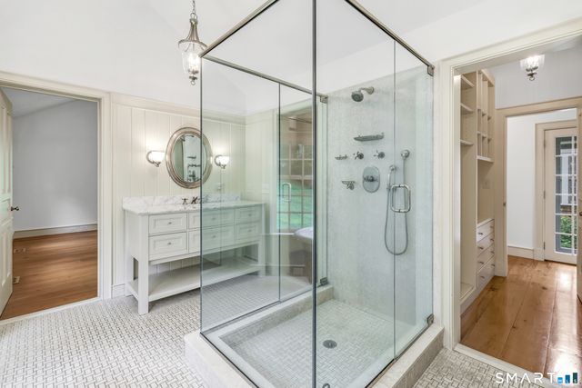 215 Cross Ridge Road, New Canaan, CT 06840