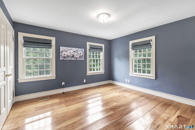 215 Cross Ridge Road, New Canaan, CT 06840