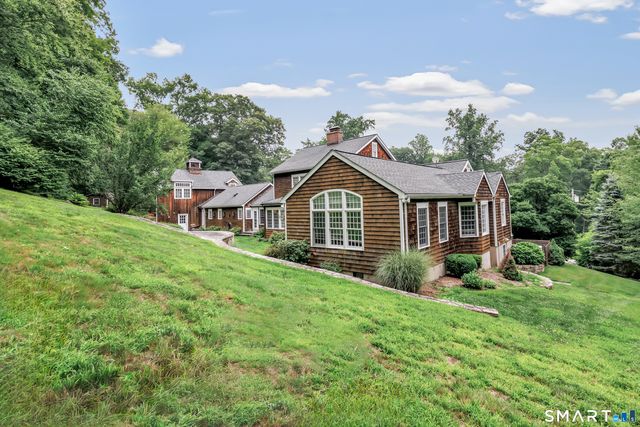 215 Cross Ridge Road, New Canaan, CT 06840