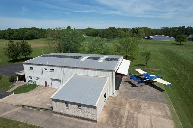 205 Gwynn Rd Hngr 8, Lebanon, TN 37090