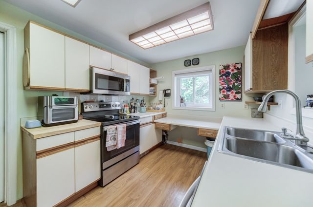 205 Gwynn Rd Hngr 8, Lebanon, TN 37090