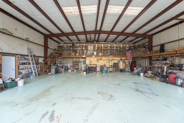 205 Gwynn Rd Hngr 8, Lebanon, TN 37090
