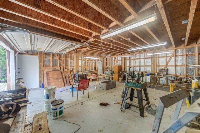 205 Gwynn Rd Hngr 8, Lebanon, TN 37090
