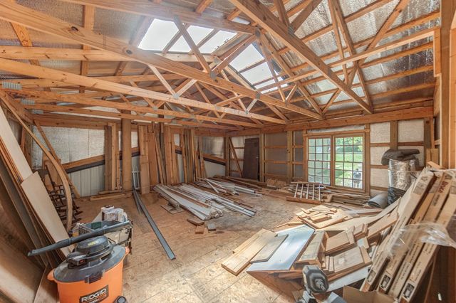 205 Gwynn Rd Hngr 8, Lebanon, TN 37090