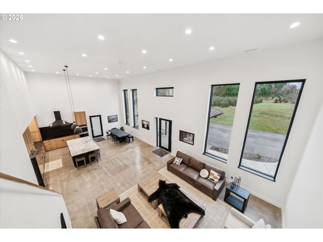 43815 Se HERRICK Rd, Sandy, OR 97055