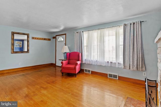 1883 GEORGE AVENUE, Carlisle, PA 17013