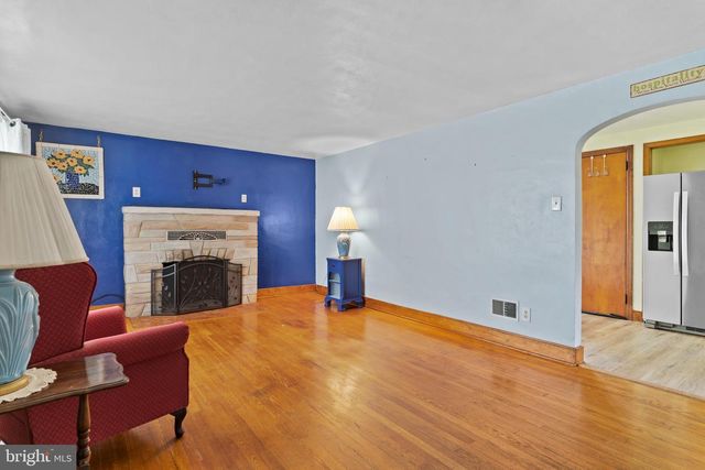 1883 GEORGE AVENUE, Carlisle, PA 17013