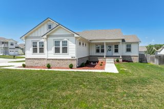 5835 N Ashford St, Park City, KS 67219