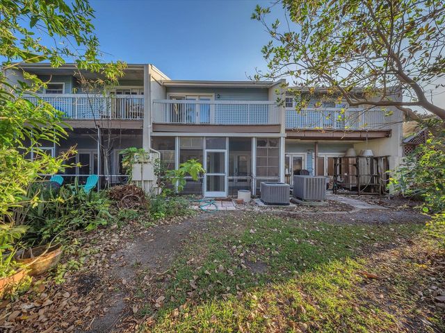 207 E Hemingway Circle 22, Margate, FL 33063