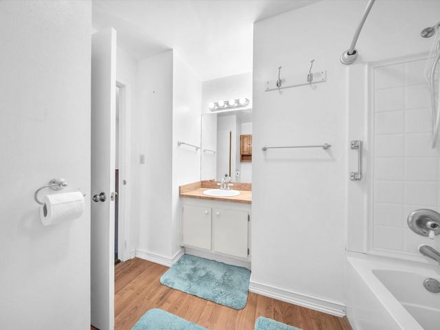 207 E Hemingway Circle 22, Margate, FL 33063