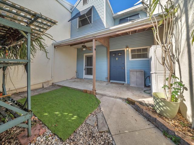 207 E Hemingway Circle 22, Margate, FL 33063