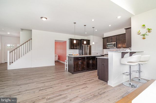 6320 NEHA DR, Mechanicsburg, PA 17050