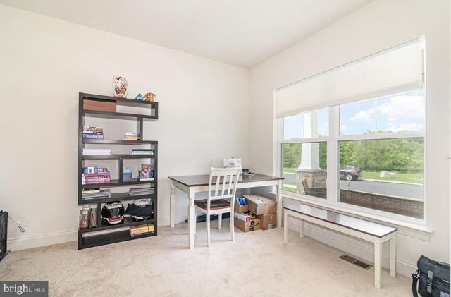 6320 NEHA DR, Mechanicsburg, PA 17050