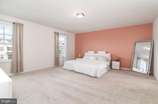 6320 NEHA DR, Mechanicsburg, PA 17050