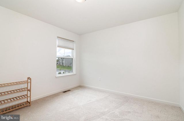 6320 NEHA DR, Mechanicsburg, PA 17050