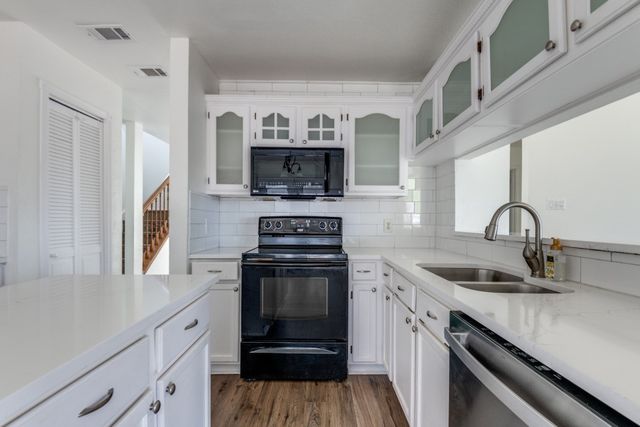 8029 Rice Drive, Rowlett, TX 75088