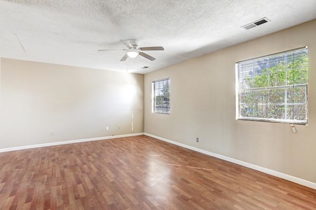 835 Ivory Road SE, Rio Rancho, NM 87124