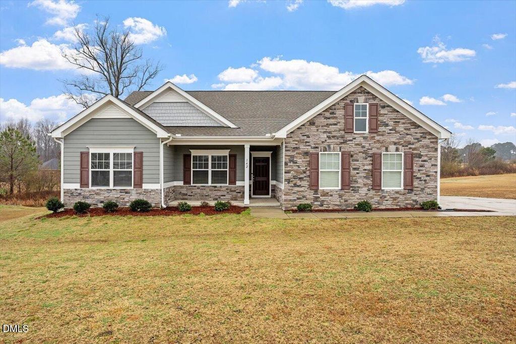 142 Planters Lane, Coats, NC 27521
