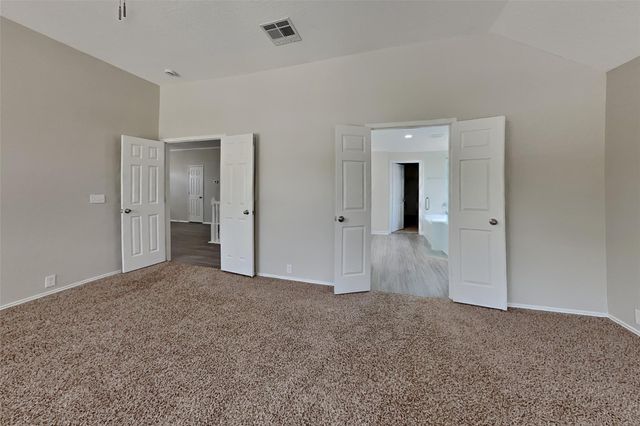 18706 Woodglen Shadows Drive, Humble, TX 77346