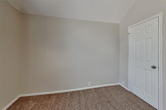 18706 Woodglen Shadows Drive, Humble, TX 77346