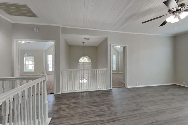 18706 Woodglen Shadows Drive, Humble, TX 77346