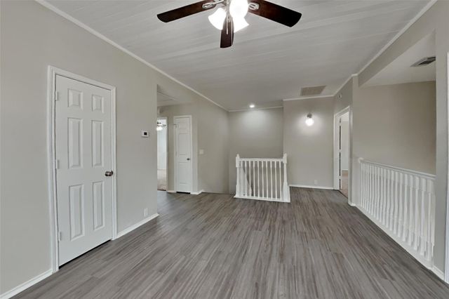 18706 Woodglen Shadows Drive, Humble, TX 77346