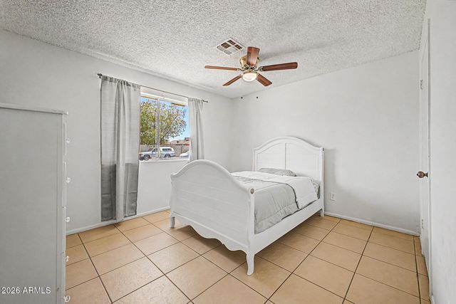 6812 N 65TH Avenue, Glendale, AZ 85301