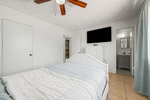 6812 N 65TH Avenue, Glendale, AZ 85301