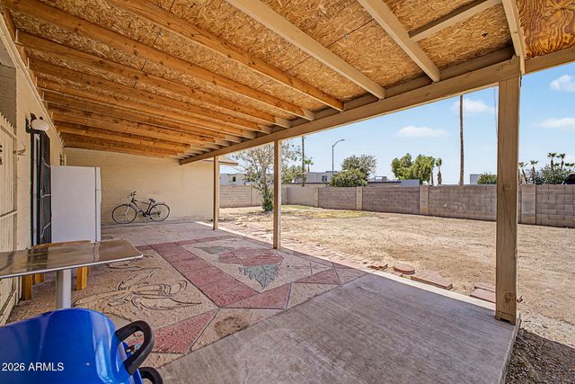 6812 N 65TH Avenue, Glendale, AZ 85301