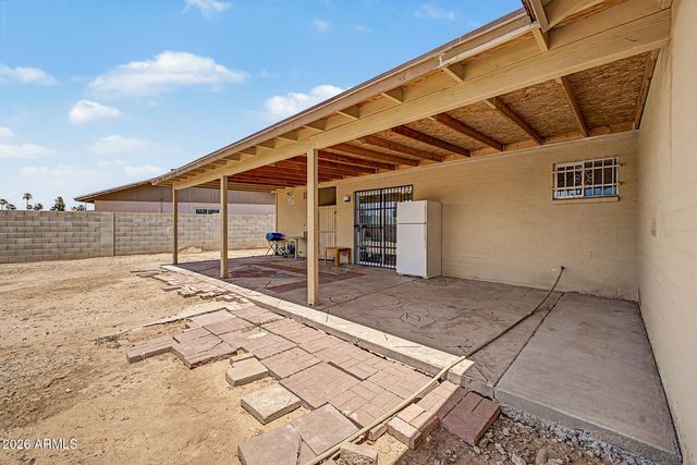 6812 N 65TH Avenue, Glendale, AZ 85301