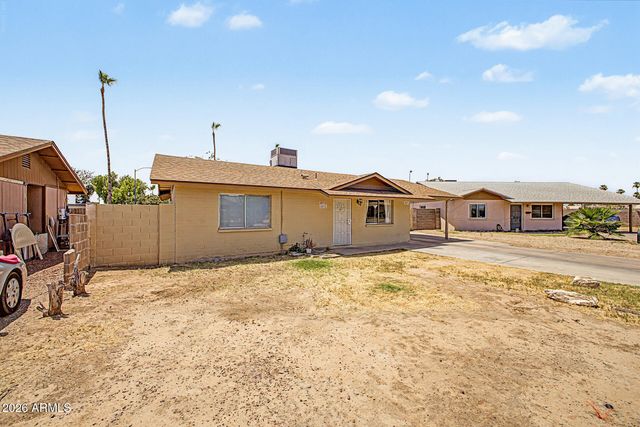 6812 N 65TH Avenue, Glendale, AZ 85301