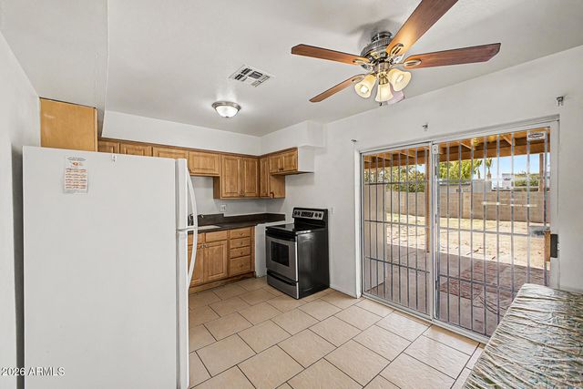 6812 N 65TH Avenue, Glendale, AZ 85301