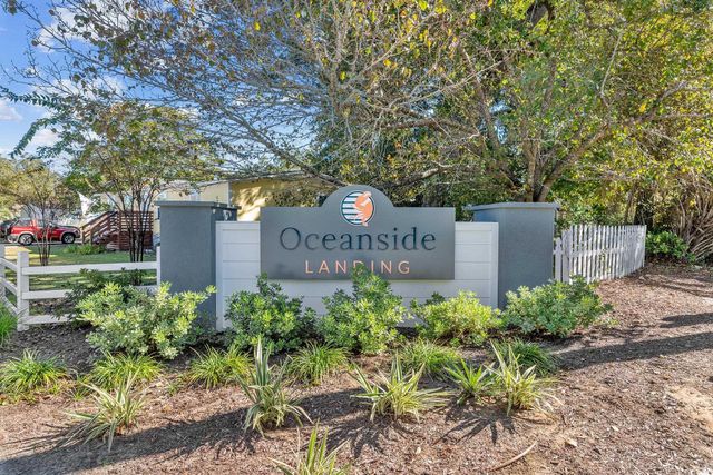 22 Crooked Island Circle, Murrells Inlet, SC 29576