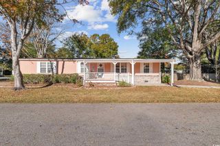 22 Crooked Island Circle, Murrells Inlet, SC 29576