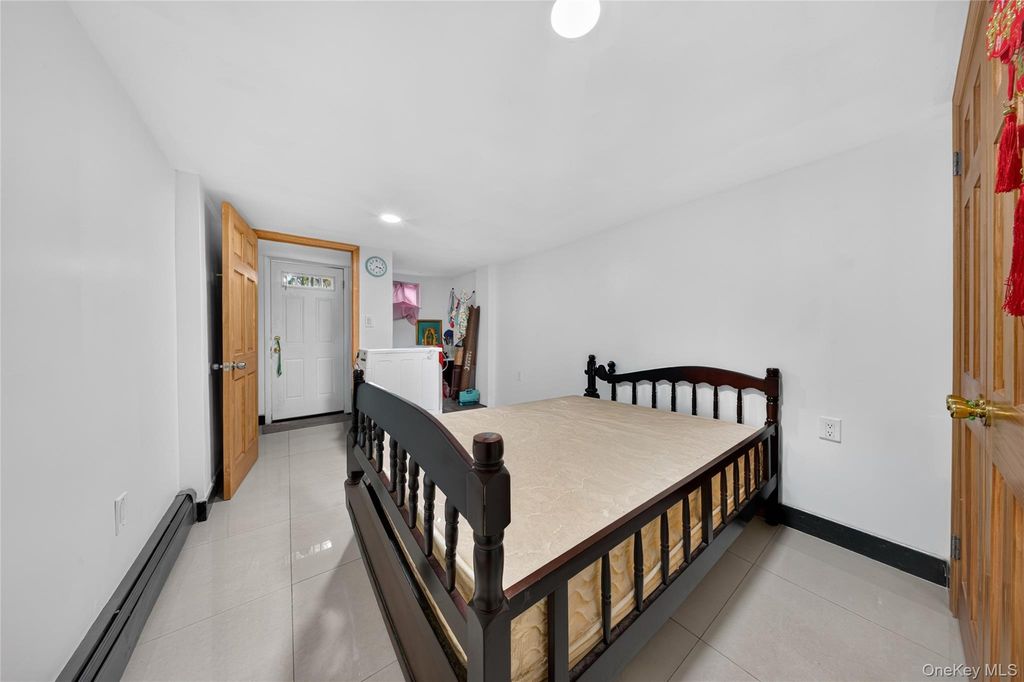 14629 61st Road, Flushing, NY 11367 — photo 3